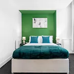 Luxury Sea Blue-Birmingham Central Apartment